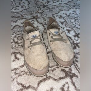 Columbia Shoes - similar to HeyDudes